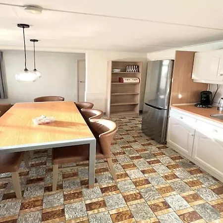 In Near Canal Trails, Cleaning Included Holiday home *